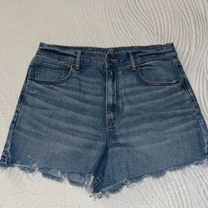 AE highest rise 90s boyfriend short